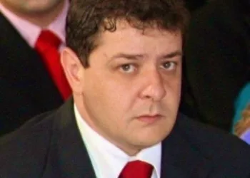 PF PEDE TERCEIRO INQUÉRITO CONTRA LULINHA AO STF POR SUSPEITA DE TRÁFICO DE INFLUÊNCIA