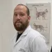 FALSO VETERINÁRIO É PRESO EM FLAGRANTE ENQUANTO OPERAVA GATO EM CLÍNICA NO RIO