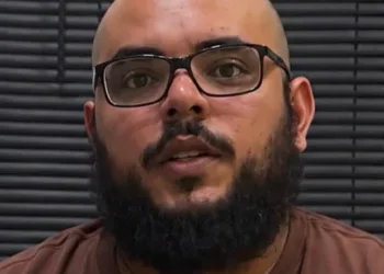 LADRÃO DE CALCINHAS”: HOMEM É DETIDO APÓS INVADIR CASAS E FURTAR ROUPAS ÍNTIMAS NO RIO