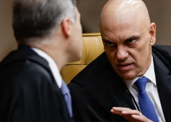CLIMA EXPLODE NO STF: MORAES E MENDONÇA TERIAM DISCUSSÃO ACALORADA EM MEIO AO CASO VORCARO