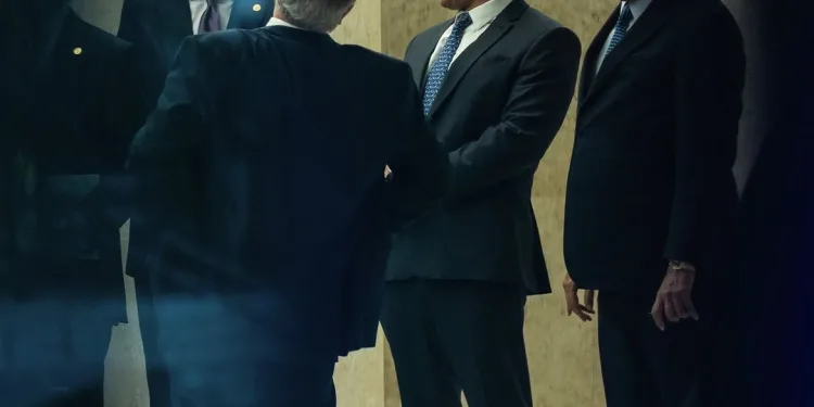 Após foto de Moraes rindo, segurança do STF reforça restrição a imagens pelas cortinas