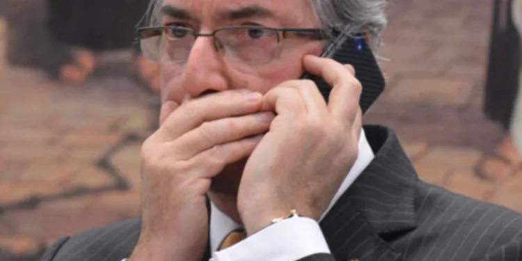 TRE BARRA CANDIDATURA DE EDUARDO CUNHA E MANTÉM EX-PRESIDENTE DA CÂMARA INELEGÍVEL