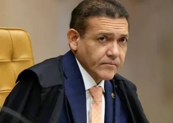 PF pediu investigação sigilosa contra Nunes Marques em 2024, mas caso foi arquivado após manifestação da PGR