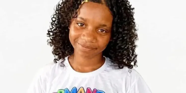 Menina de 12 anos Desaparece em Senador Camará e família faz apelo desesperado