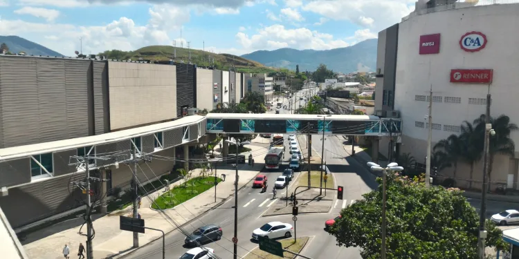 West Shopping promove ação especial do Setembro Amarelo com psicóloga em Campo Grande