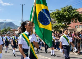 ATENÇÃO, CAMPO GRANDE! Desfile cívico acontece nesta sexta-feira e reúne comunidade em manhã especial