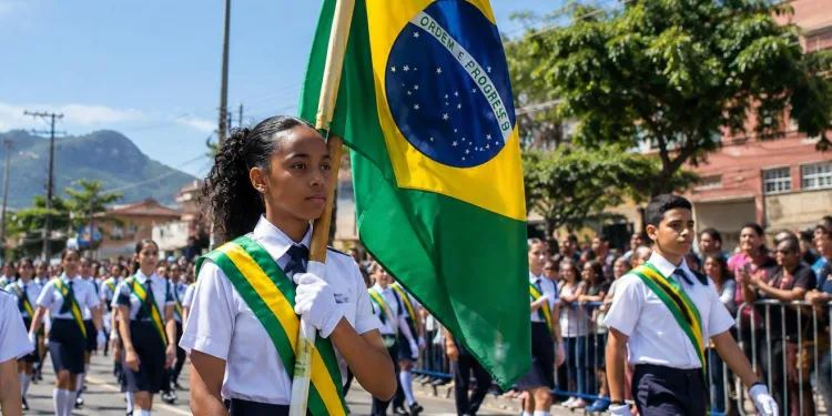 ATENÇÃO, CAMPO GRANDE! Desfile cívico acontece nesta sexta-feira e reúne comunidade em manhã especial