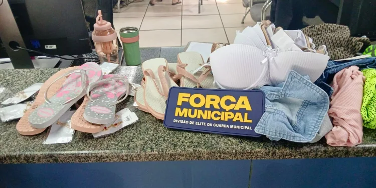 Duas mulheres são presas pela Força Municipal após furtos em sequência em lojas de Campo Grande