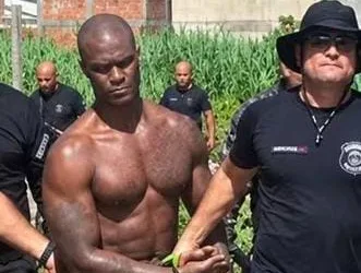 MATA-LEÃO E “TEREZA”: ESTRANGEIROS RENDEM  AGENTE E FOGEM DE BANGU 8