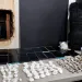 Muro de presídio escondia celulares e drogas; operação apreende 26 aparelhos no Rio