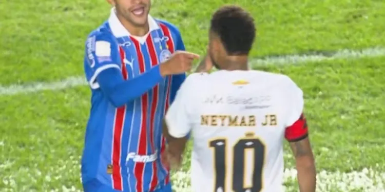 Neymar critica Nestor após expulsão durante Santos x Bahia.