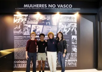Exposição Mulheres no Vasco destaca o protagonismo feminino na história do clube.