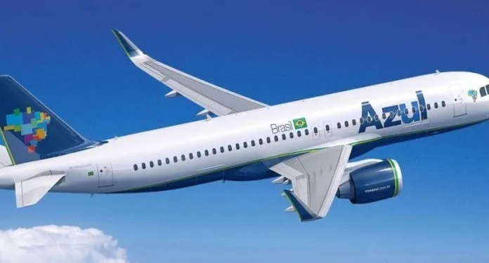 Avião da Azul após falha elétrica em voo com retorno ao Galeão.