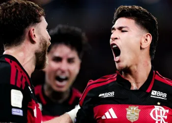 Flamengo x Atlético-MG no Maracanã pelo Brasileirão.