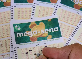 Sorteios da Mega-Sena em semana especial.
