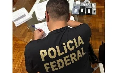 PF apura irregularidades em contratos no Rio de Janeiro 2ª fase da Operação Castratio investiga superfaturamento, direcionamento e fraude à licitação em contratos firmados entre o Governo do Rio de Janeiro e uma empresa privada; soma da contratação chega a cerca de R$ 200 milhões Foto: Polícia Federal/Divulgação