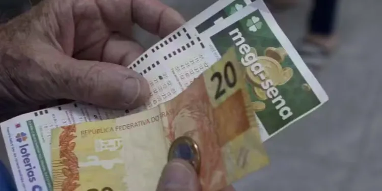 Mega-Sena tem sorteio com prêmio estimado em R$ 200 milhões.