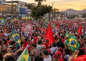 URGENTE!!A ZONA OESTE VAI PARAR!!  CAMPO GRANDE SE PREPARA PARA ATO EM APOIO A LULA: MANIFESTAÇÃO ESTÁ MARCADA PARA TERÇA-FEIRA