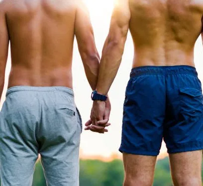 TENSÃO POLÍTICA: SUPOSTA PERSEGUIÇÃO A GAYS DE DIREITA GERA REVOLTA NAS REDES