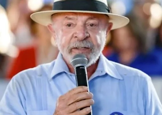 LULA DESAFIA FLÁVIO BOLSONARO E COBRA APOIO AO FIM DA ESCALA 6X1