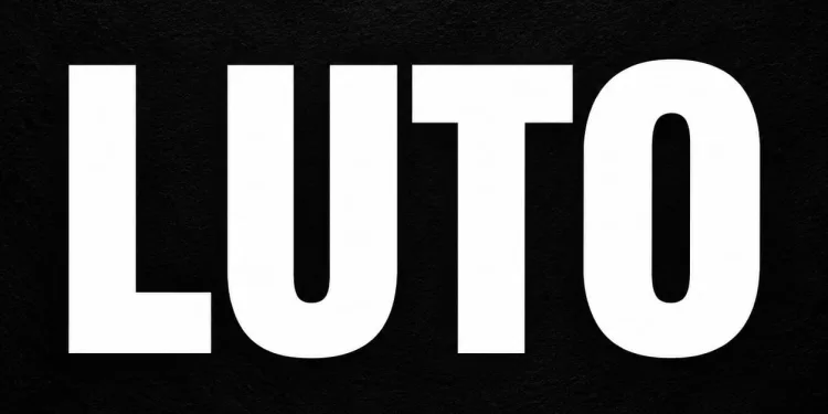 DEPRESSÃO NÃO É FRESCURA!! FAMOSO GAROTO PROPAGANDA É ENCONTRADO MORTO EM CASA É CHOCAM FÃS BRASILEIROS