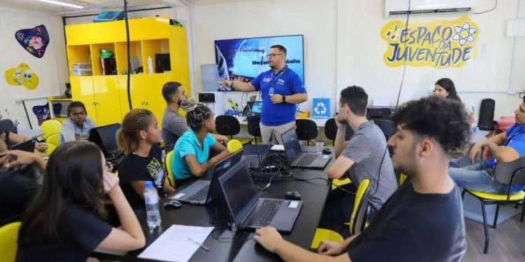 PREFEITURA DO RIO ABRE 3.500 VAGAS GRATUITAS EM CURSOS DE TECNOLOGIA; CAMPO GRANDE ESTÁ ENTRE OS BAIRROS CONTEMPLADOS