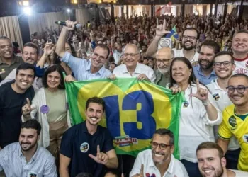 EDUARDO PAES REÚNE ALIADOS E RECEBE E RECEBE VICE-PRESIDENTE GERALDO ALCKMIN NA ZONA OESTE