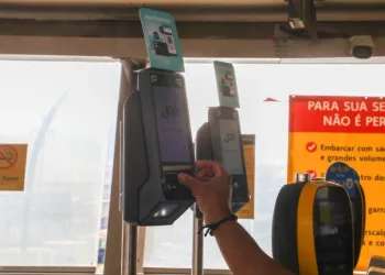 PREFEITURA DO RIO GARANTE TRANSPORTE GRATUITO PARA ESTUDANTES QUE FARÃO O ENEM