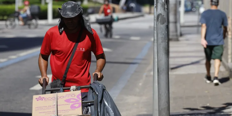 Fim da escala 6x1 e possíveis impactos para trabalhadores no Rio de Janeiro.