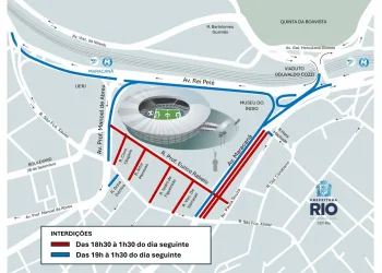 Trânsito no Maracanã durante operação especial para jogo do Flamengo.
